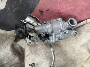 2015-2018 Mercedes Benz C300 Water Pump