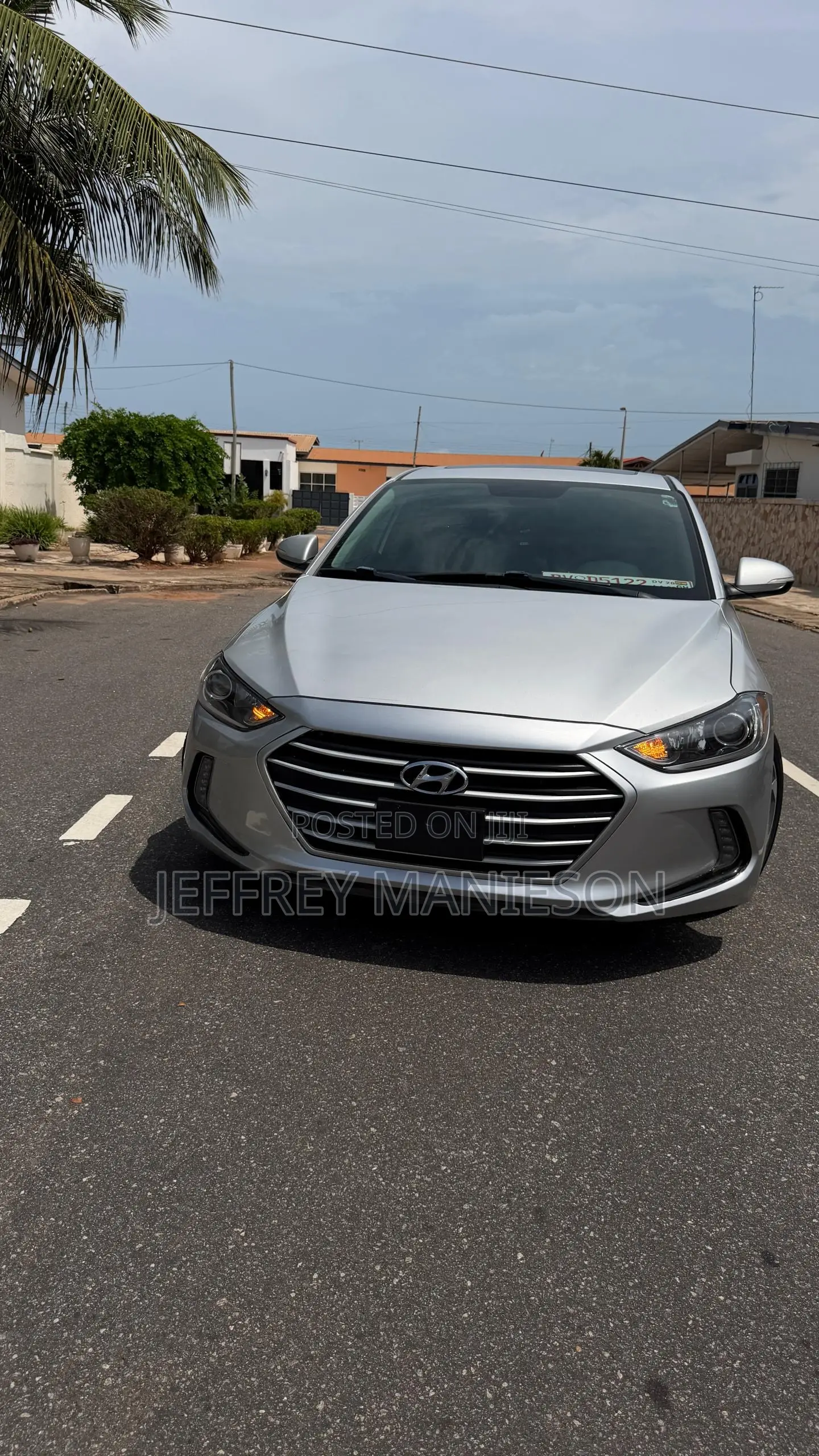 Hyundai Elantra 2018 Silver