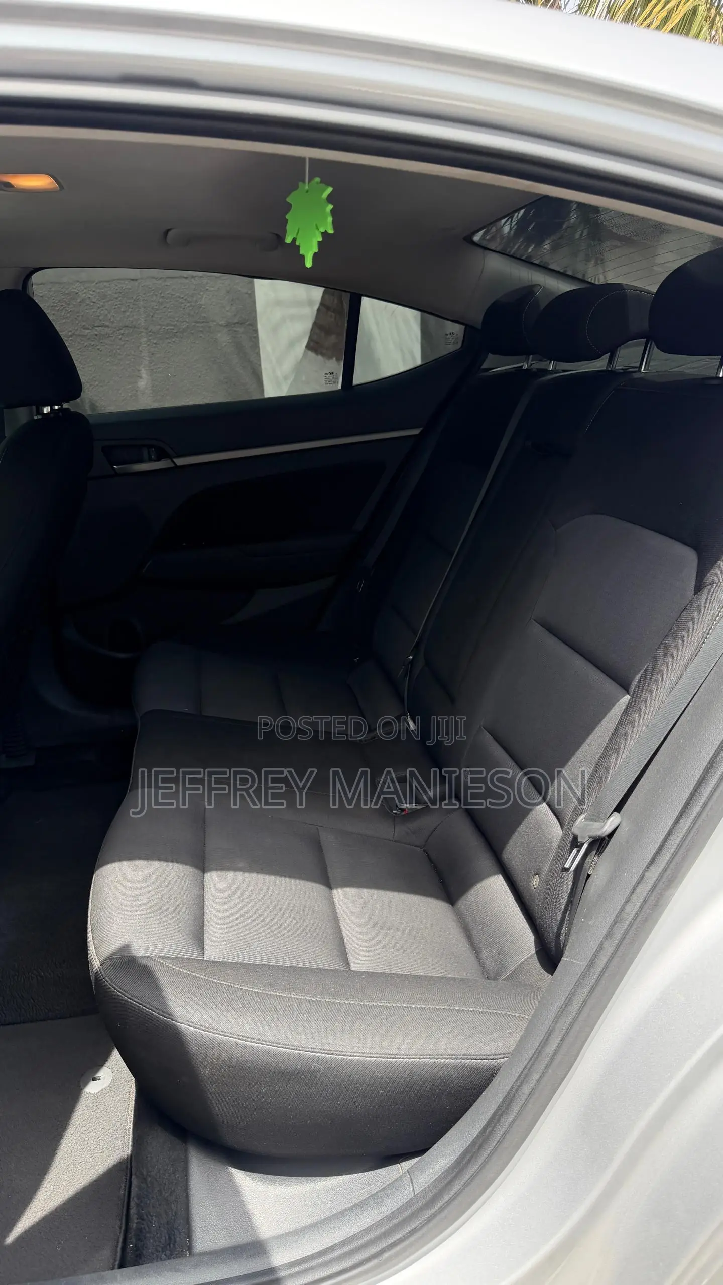 Hyundai Elantra 2018 Silver