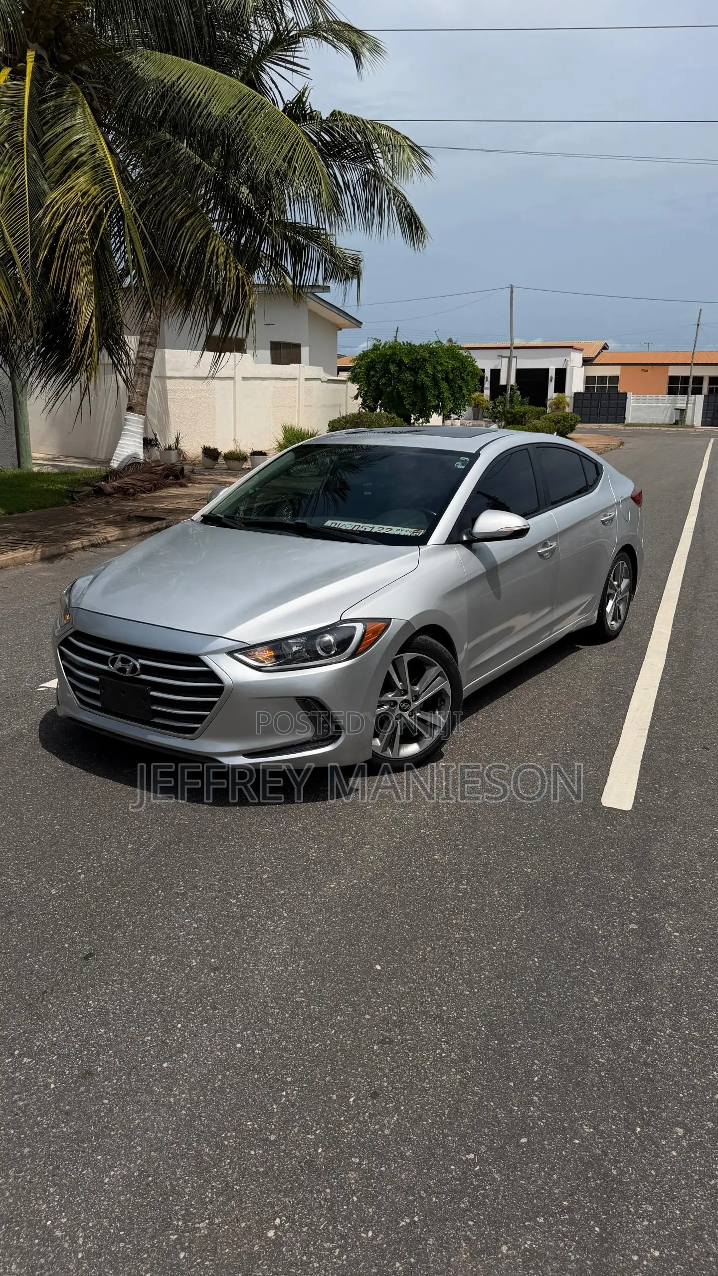 Hyundai Elantra 2018 Silver
