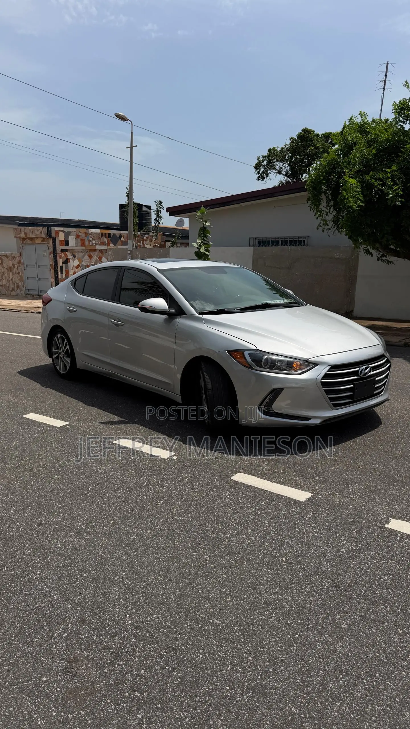Hyundai Elantra 2018 Silver