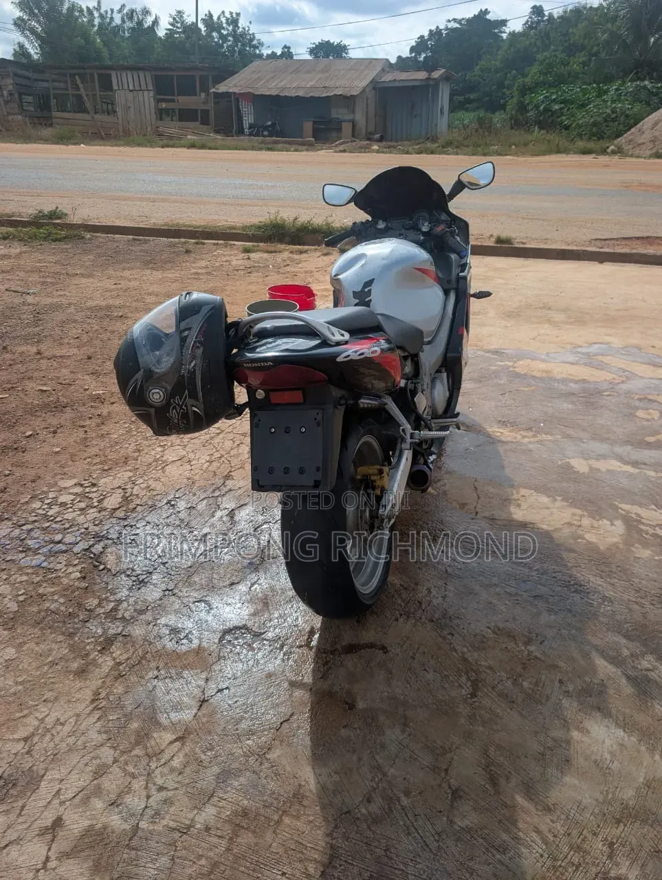 Honda CBR 2002 Gray