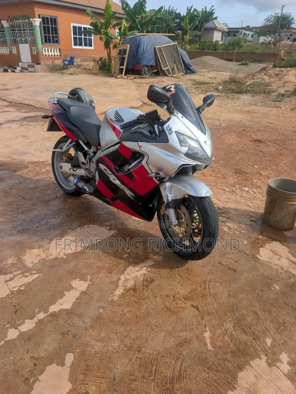 Honda CBR 2002 Gray