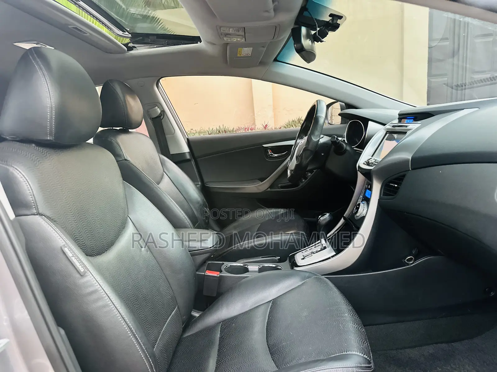 Hyundai Elantra Limited Sedan FWD (1.8L 4cyl 6A) 2016 Gray