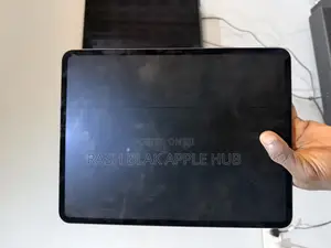 Apple iPad Pro 13 (2025) 1 TB Black