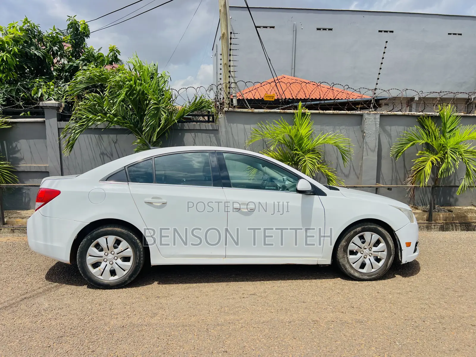 Chevrolet Cruze 2LT 2012 White