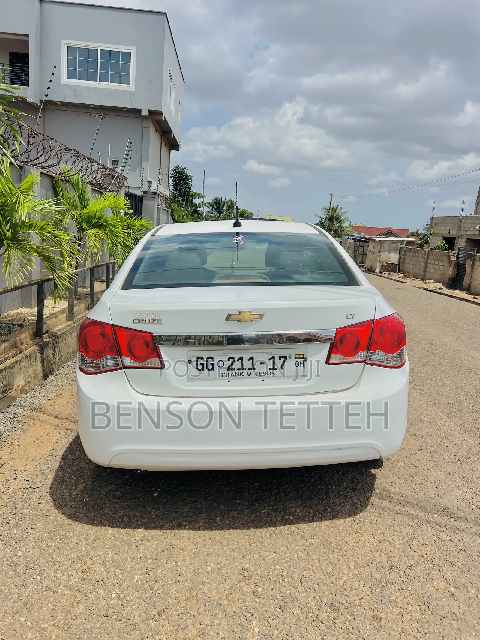 Chevrolet Cruze 2LT 2012 White