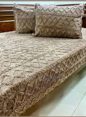 Turn Hard Bed Soft Again(Fluffy Thick Mattres Cover for Homes Hotels