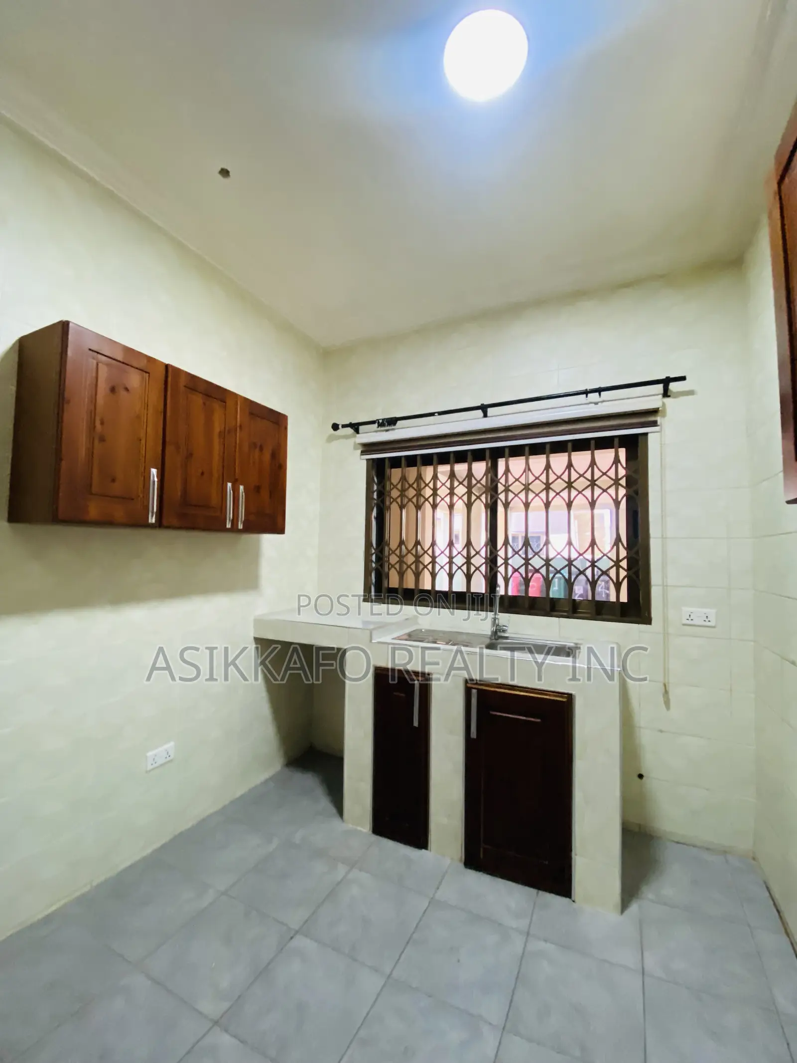 1bdrm Apartment in Basket, Spintex for rent