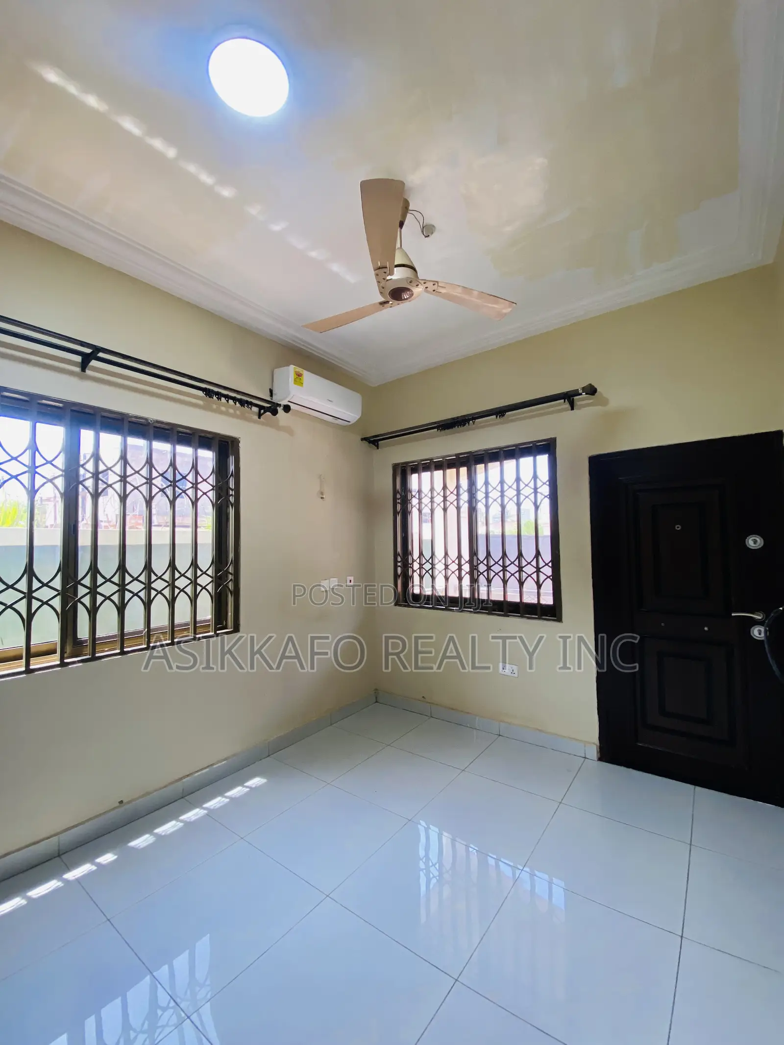 1bdrm Apartment in Basket, Spintex for rent