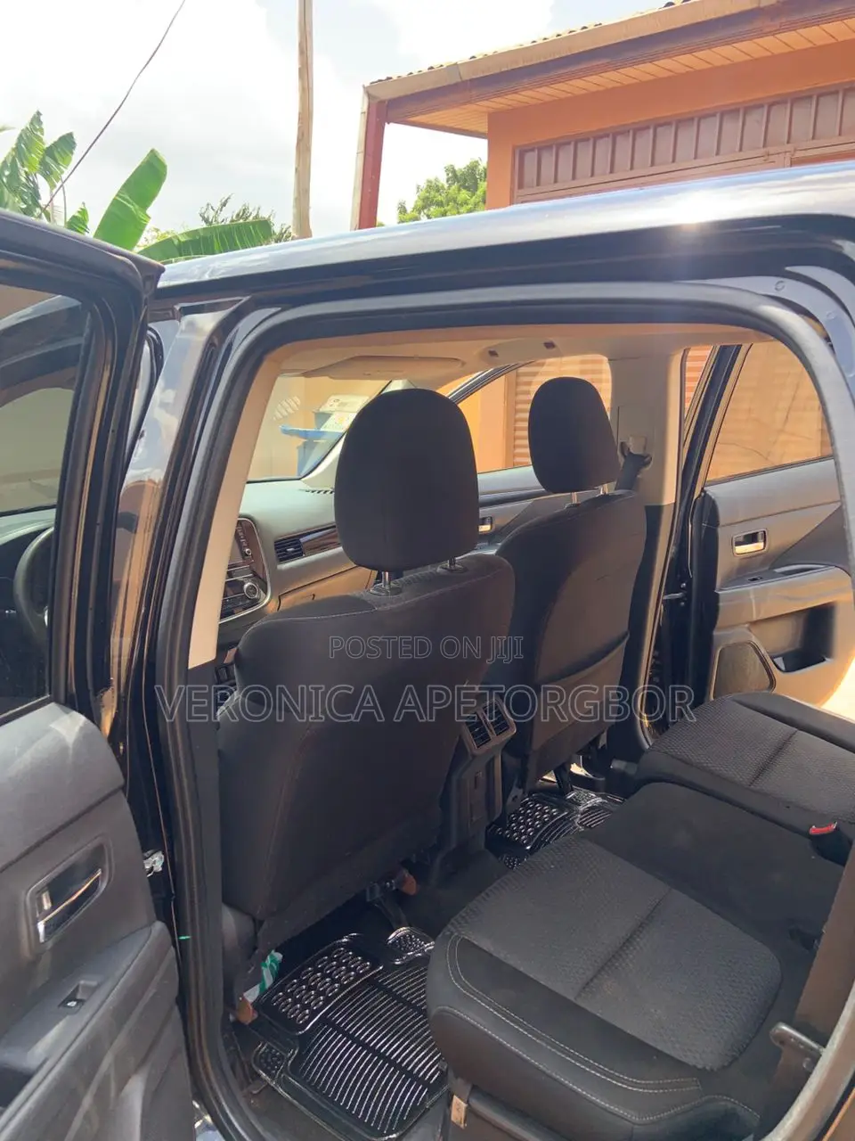 Mitsubishi Outlander ES FWD 2019 Black