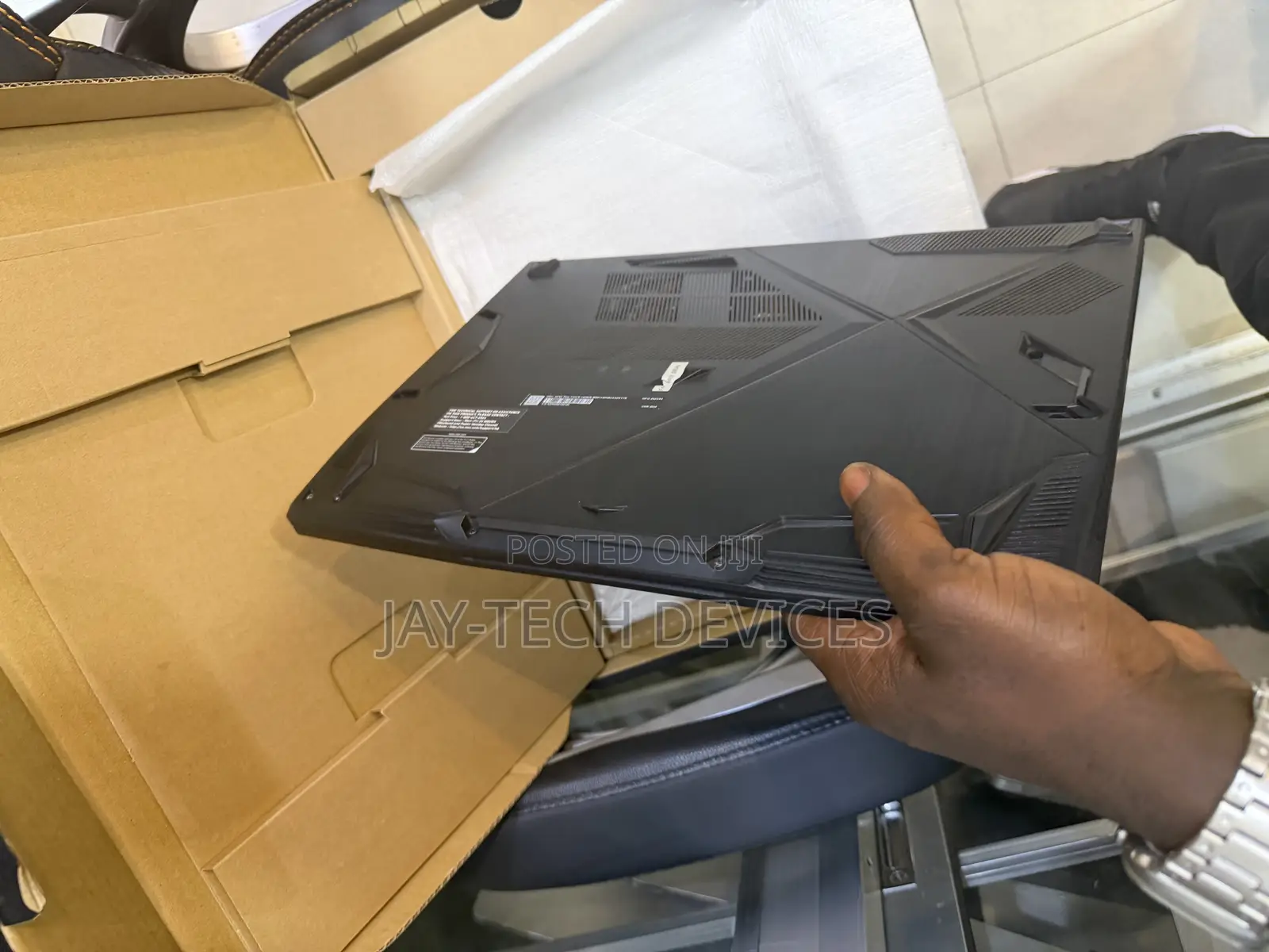 New Laptop MSI GF63 16GB Intel Core i5 SSD 512GB