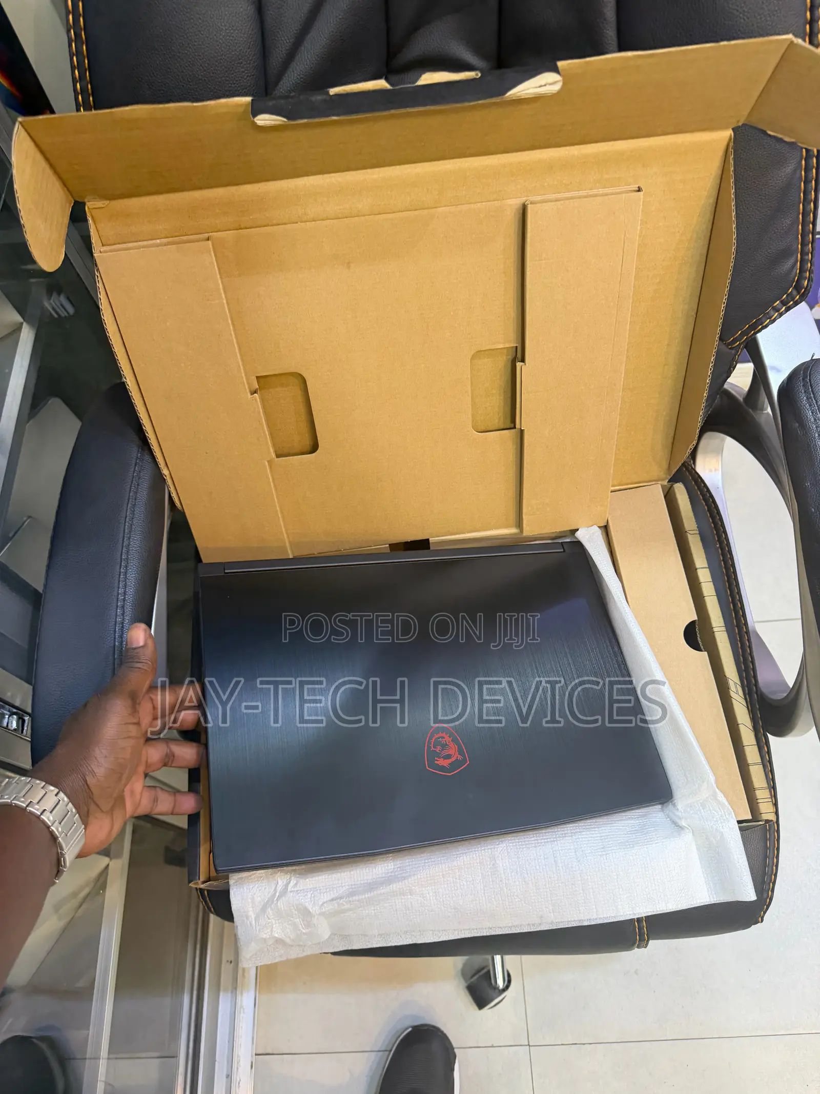 New Laptop MSI GF63 16GB Intel Core i5 SSD 512GB