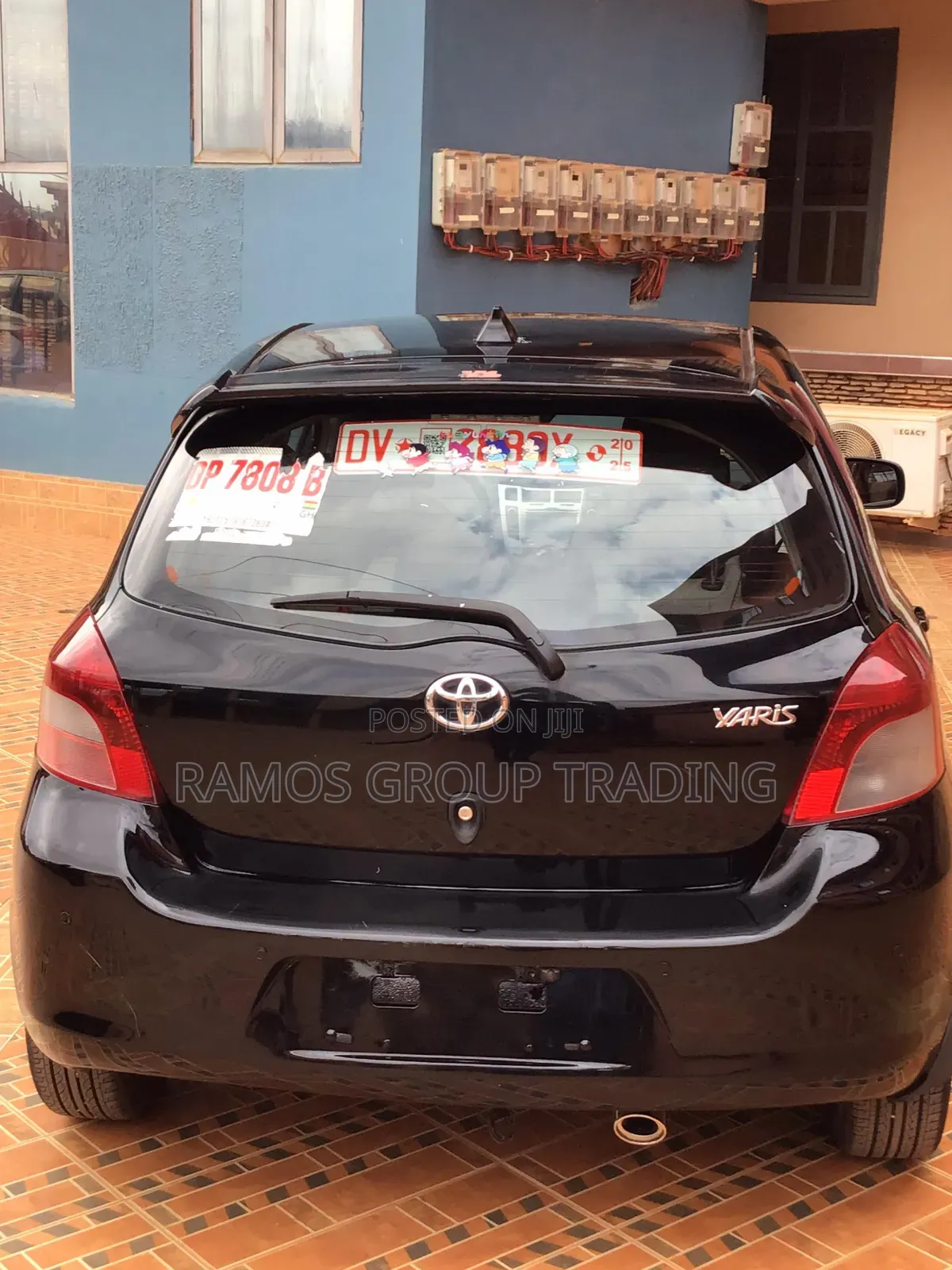 Toyota Yaris Base Hatchback 5dr 2010 Black