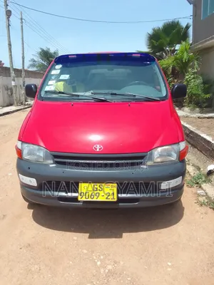 Toyota HiAce 2008 Red