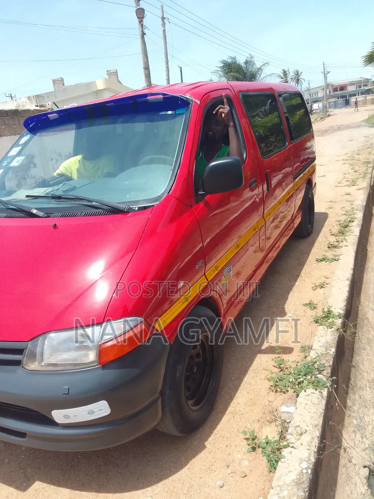 Toyota HiAce 2008 Red