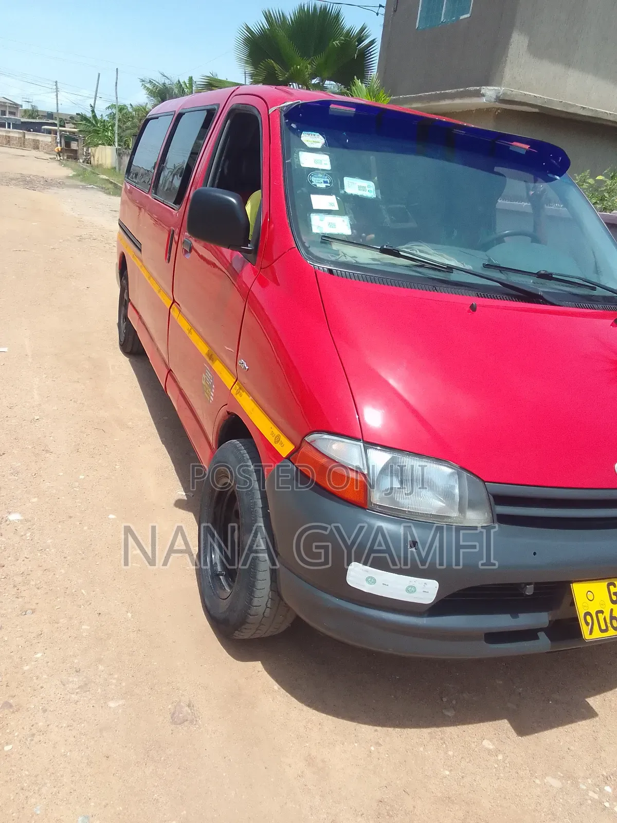 Toyota HiAce 2008 Red