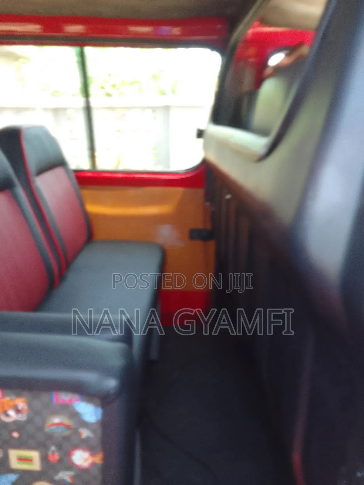 Toyota HiAce 2008 Red