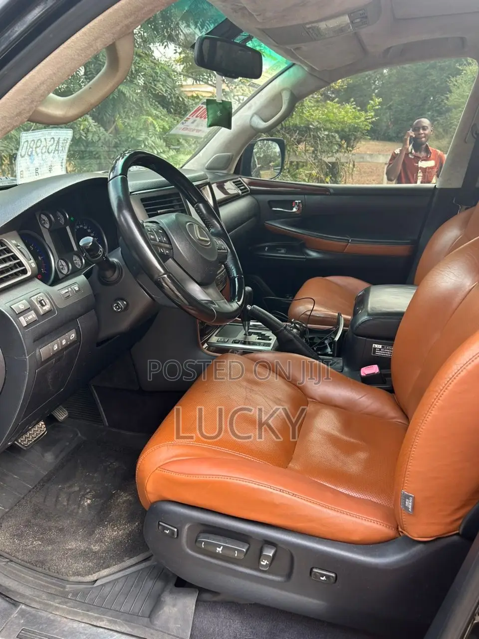 Lexus LX 570 AWD 2016 Black