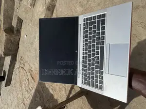 Laptop HP EliteBook 845 G8 16GB Intel Core i7 SSD 256GB
