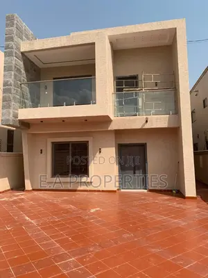 4bdrm House in Ea Properties, Lake Side Estate for sale