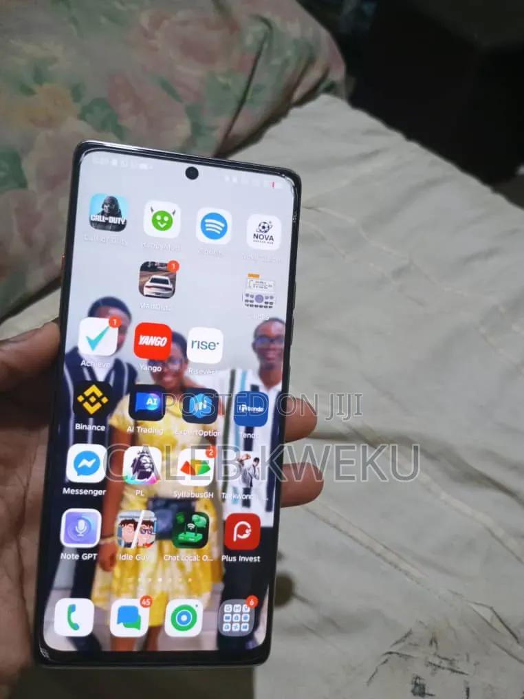 Tecno Camon 40 256 GB Silver