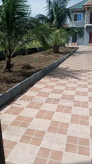 3bdrm Apartment in Dc, Accra Metropolitan for rent