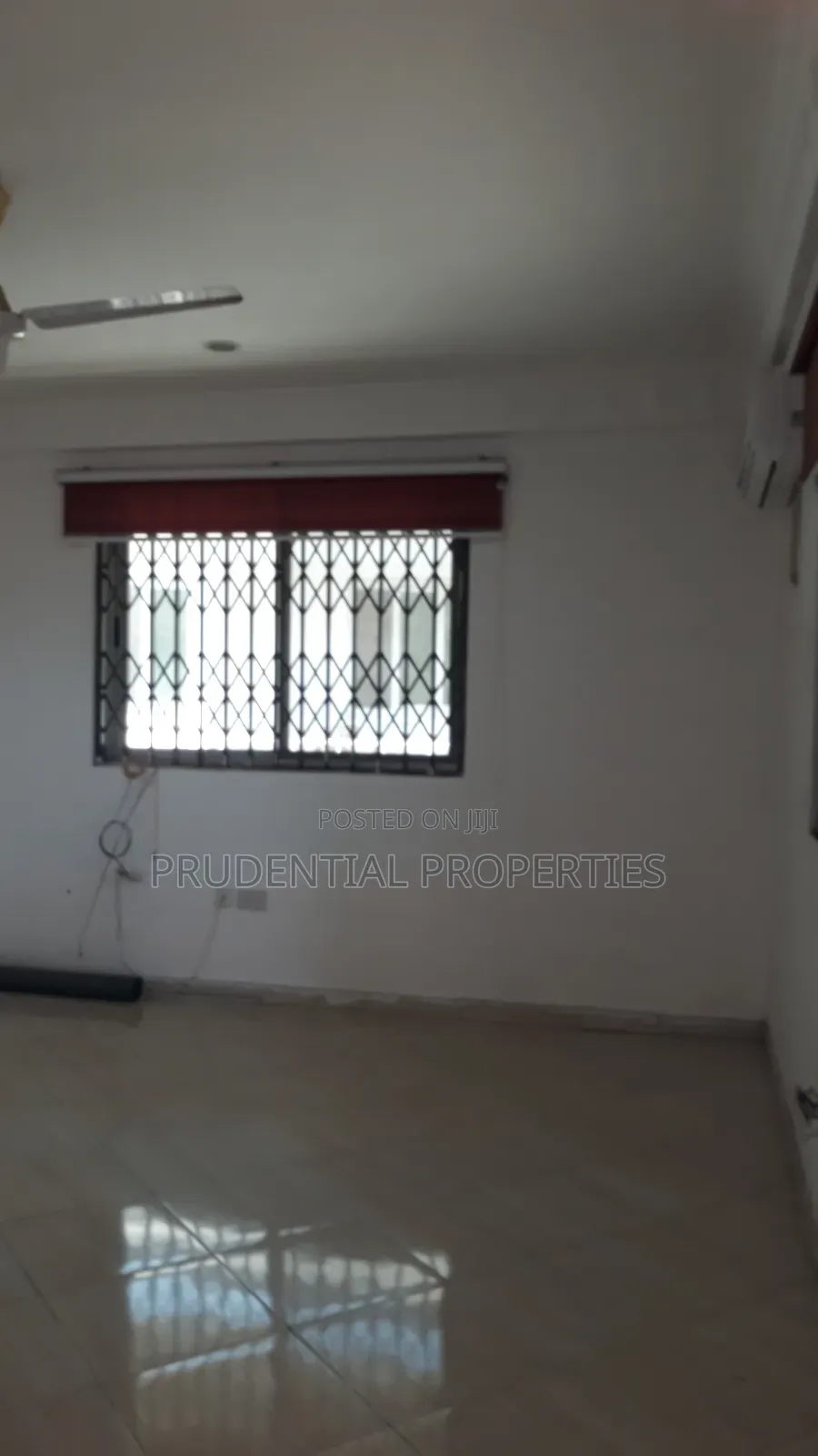 15bdrm House in Accra Metropolitan for sale