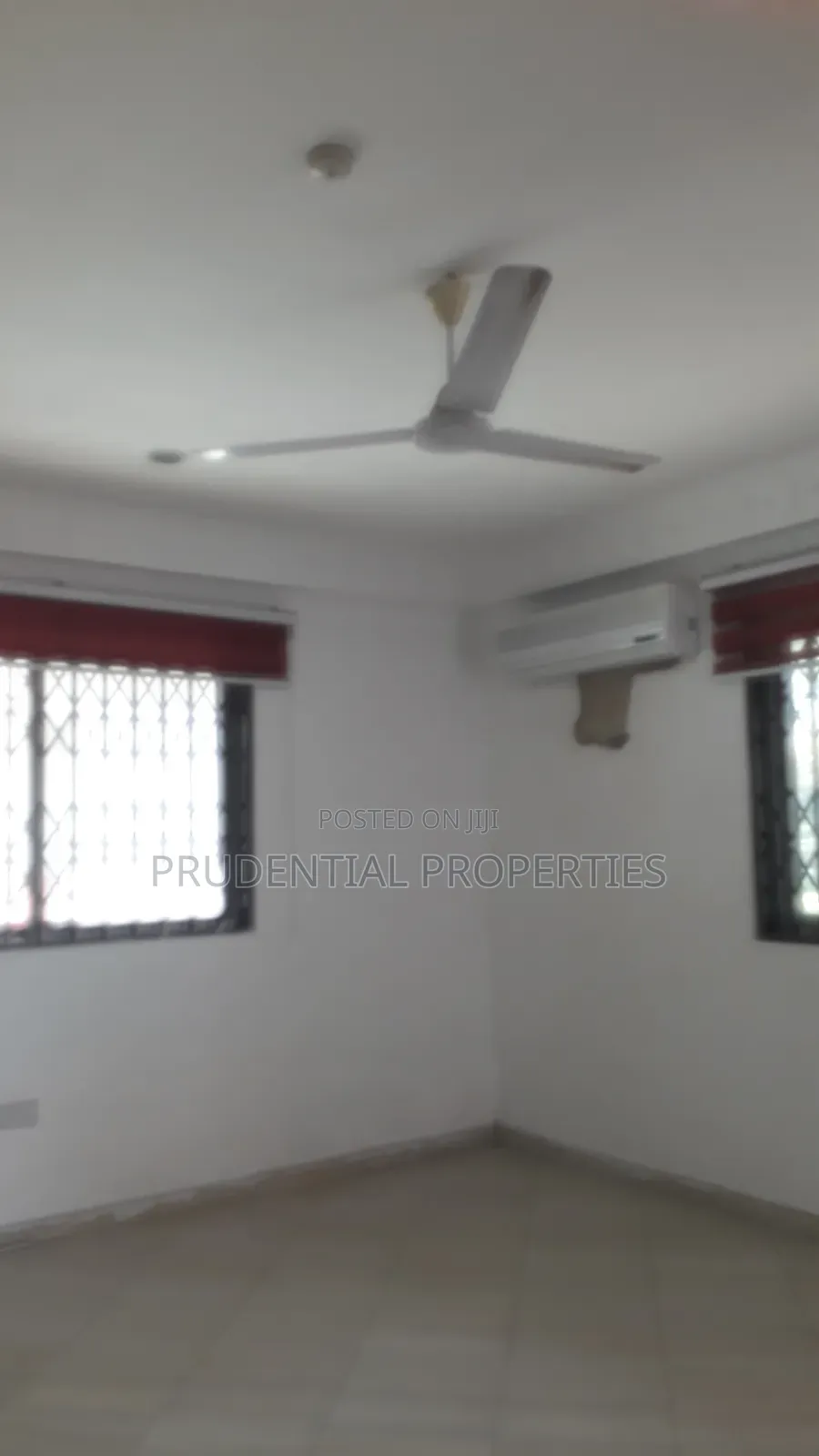 15bdrm House in Accra Metropolitan for sale