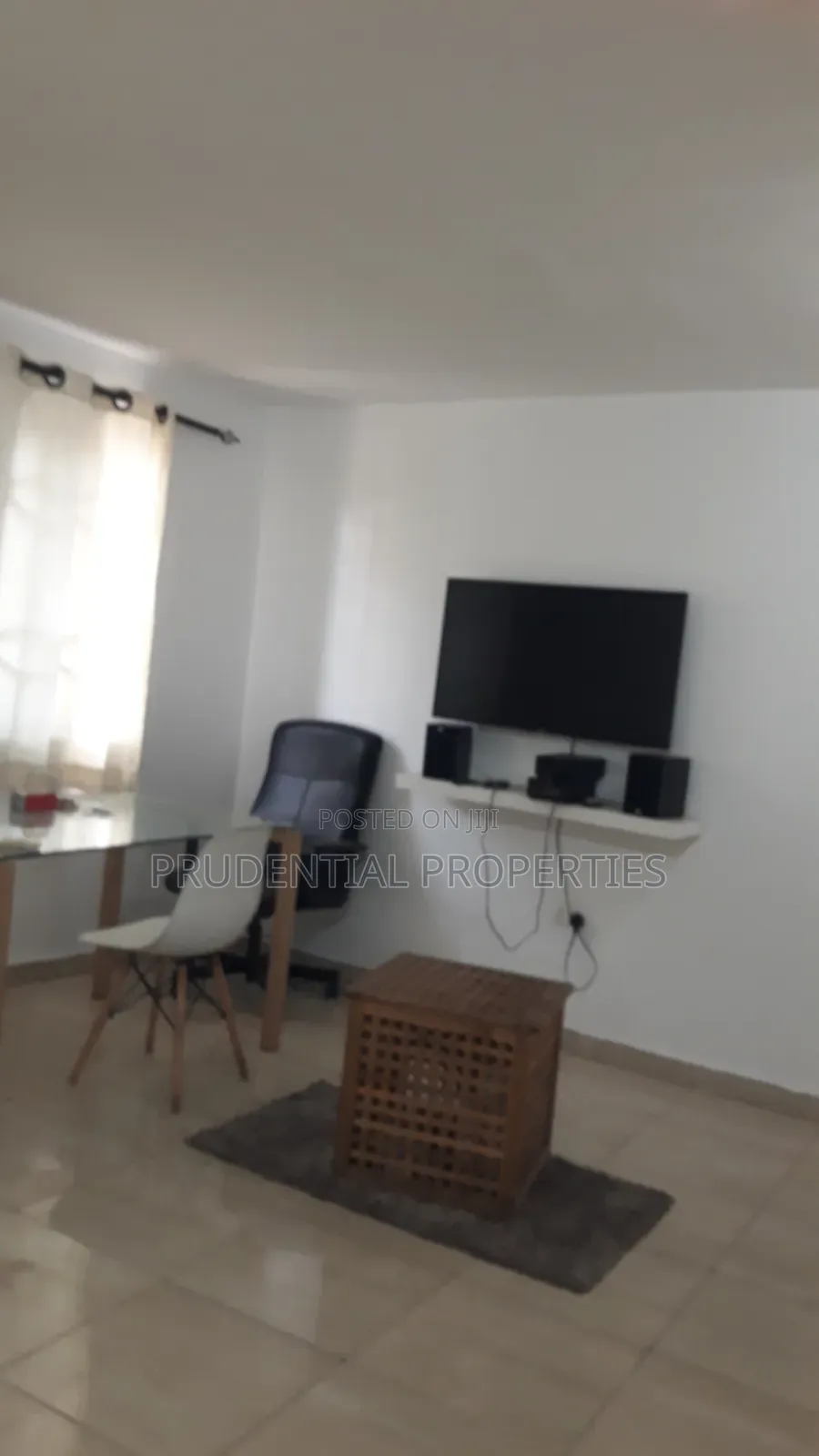15bdrm House in Accra Metropolitan for sale