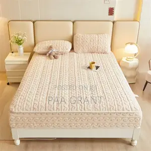 Soft Thick and Beautiful( Fluffy Mattress Covers for Homes Hotels