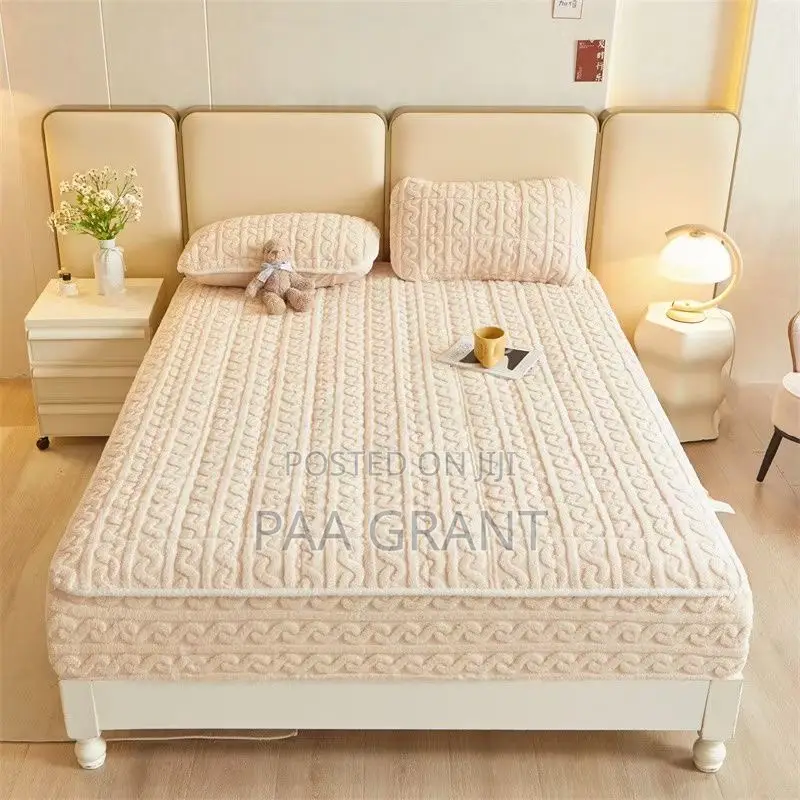 Soft Thick and Beautiful( Fluffy Mattress Covers for Homes Hotels