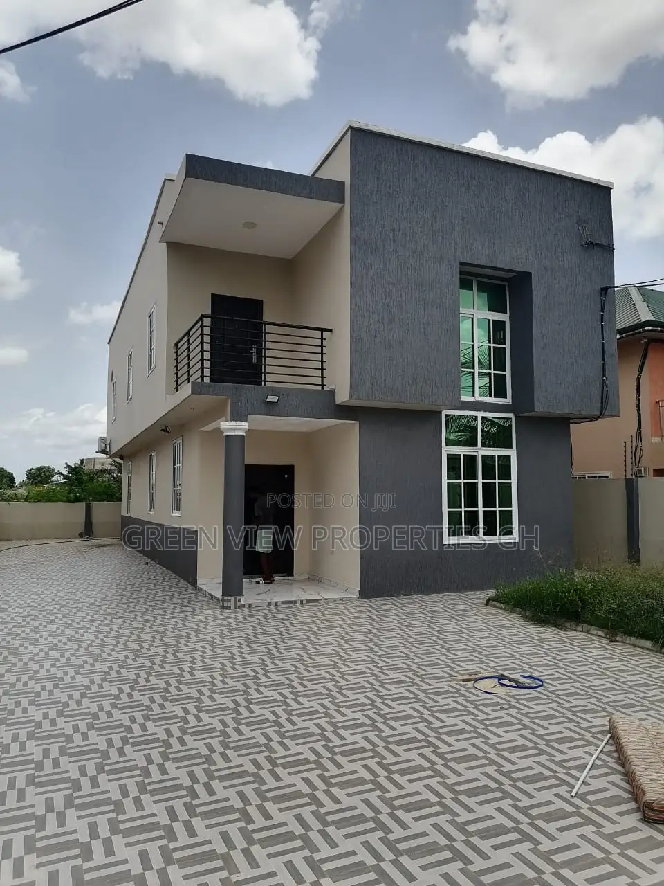 4bdrm Duplex in Pokuase for rent