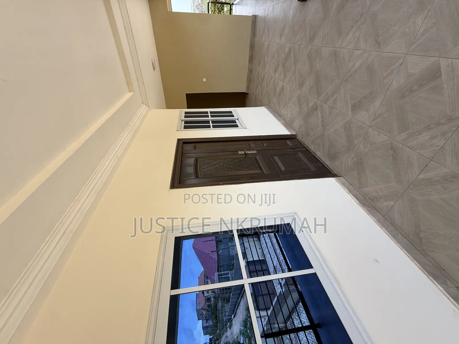 3bdrm Apartment in Mr. Justice Estate, Old Barrier for rent