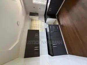 3bdrm Apartment in Mr. Justice Estate, Old Barrier for rent