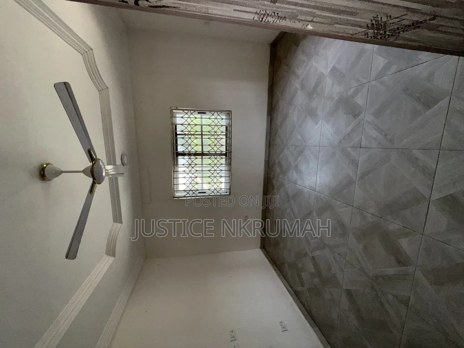 3bdrm Apartment in Mr. Justice Estate, Old Barrier for rent