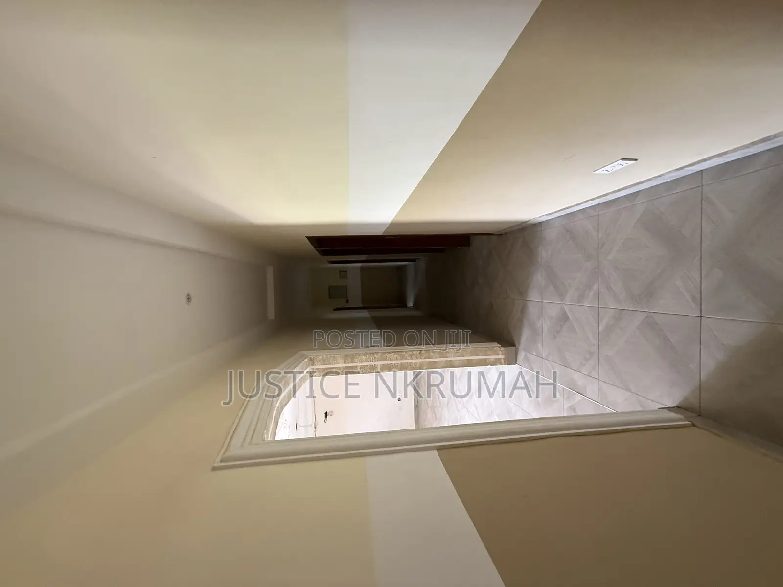 3bdrm Apartment in Mr. Justice Estate, Old Barrier for rent