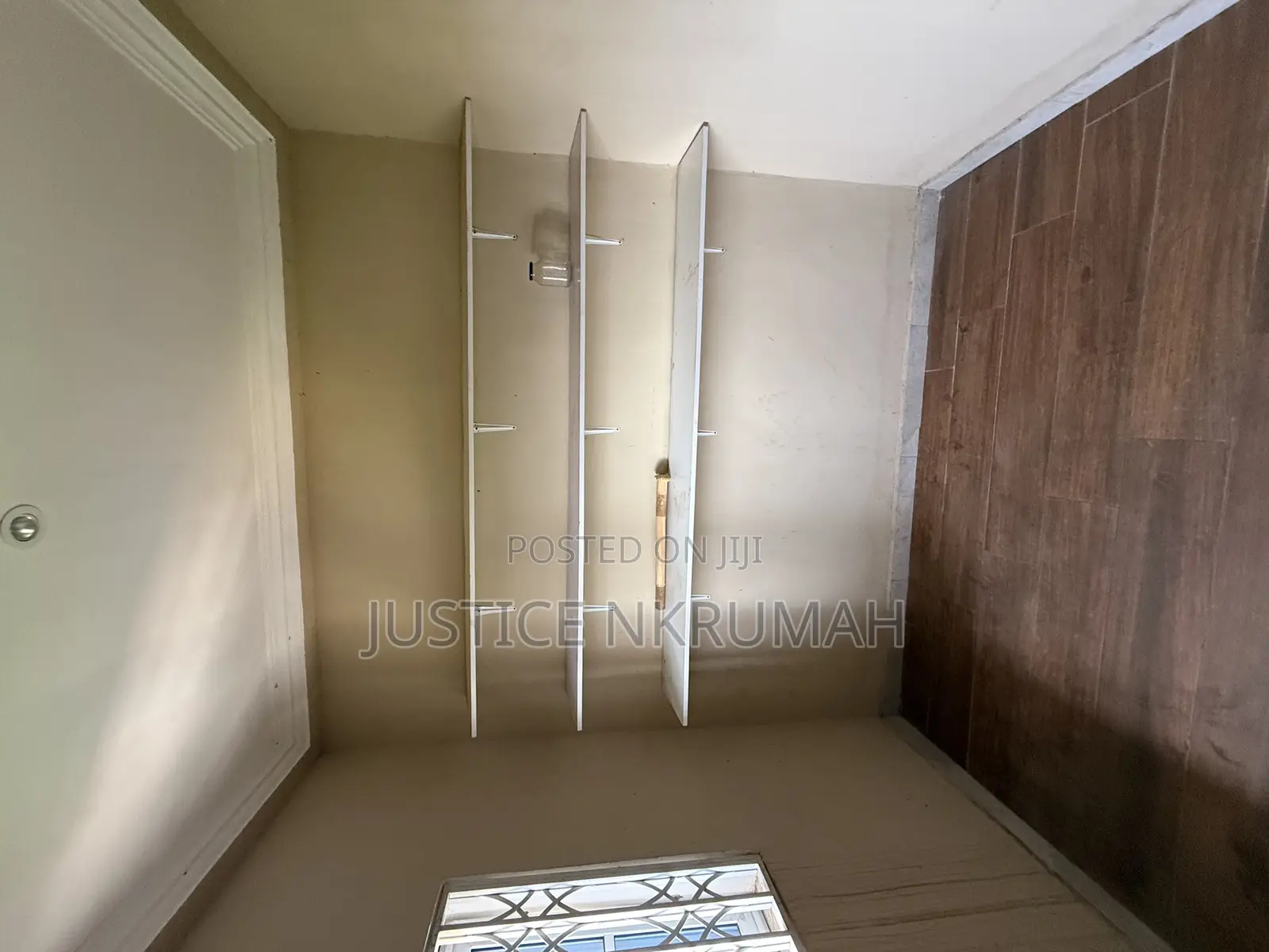3bdrm Apartment in Mr. Justice Estate, Old Barrier for rent
