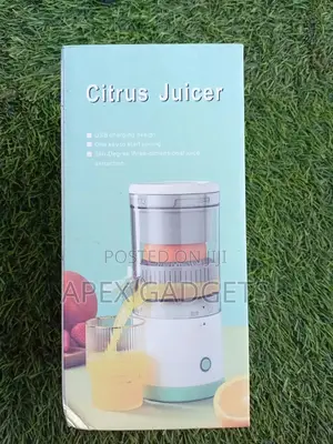 Rechargeable Citrus Juicer