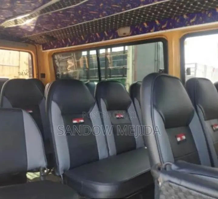 Mercedes-Benz Sprinter 2009 Orange