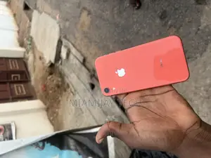Apple iPhone XR 64 GB
