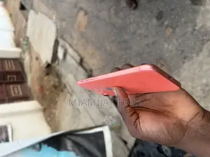 Apple iPhone XR 64 GB