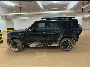 Land Rover Defender 2023 Black