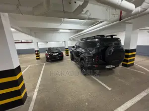 Land Rover Defender 2023 Black