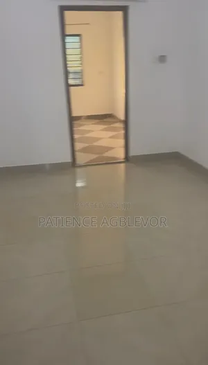 1bdrm Apartment in School Junction for rent