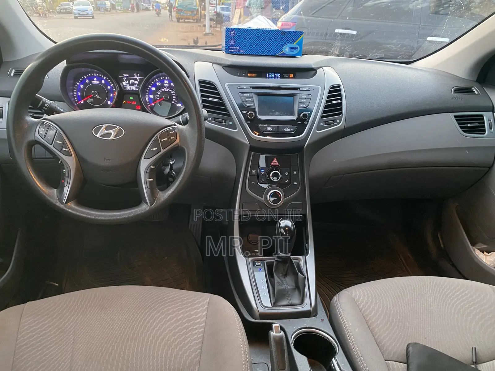 Hyundai Elantra 2016 Red