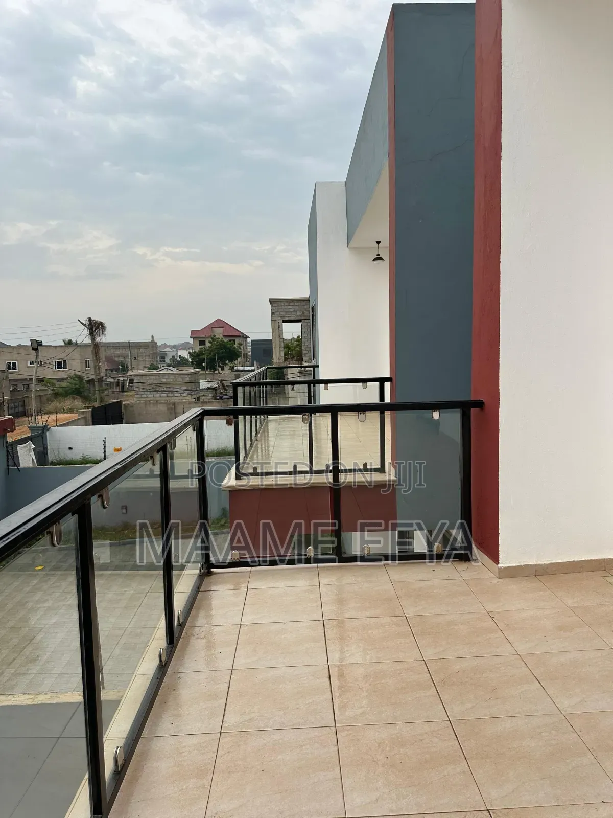 4bdrm House in Lakeside Estate for sale
