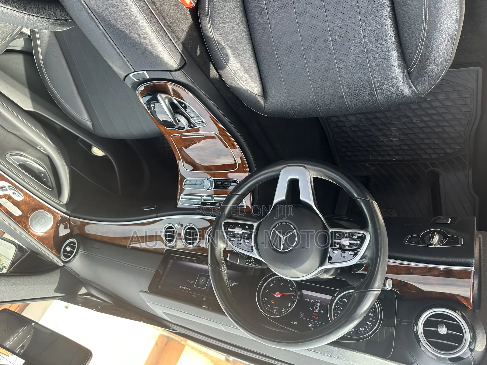 Mercedes-Benz E450 A238 4MATIC 2019 Black