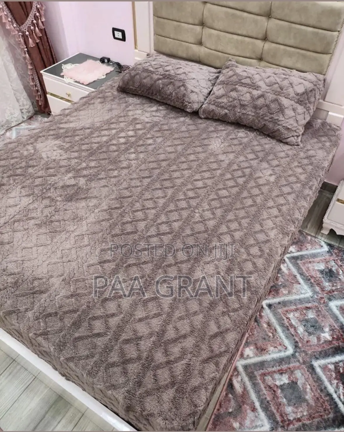 Add Luxury to Every Sleep( Fluffy Mattress Cover for Hotels Homes