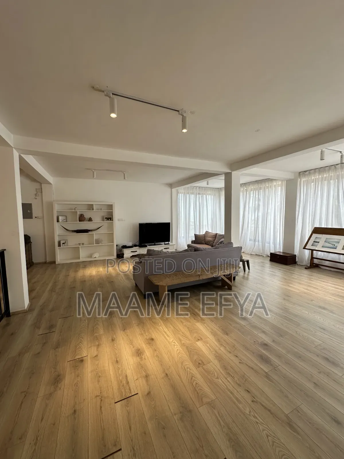 4bdrm House in Prampram for sale